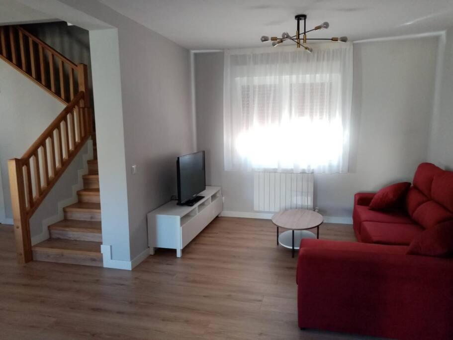 Riezu Casa Julio, Bonita Casa Comoda Y Espaciosa, Totalmente Reformada Con Terraza Y Jardin Privado מראה חיצוני תמונה